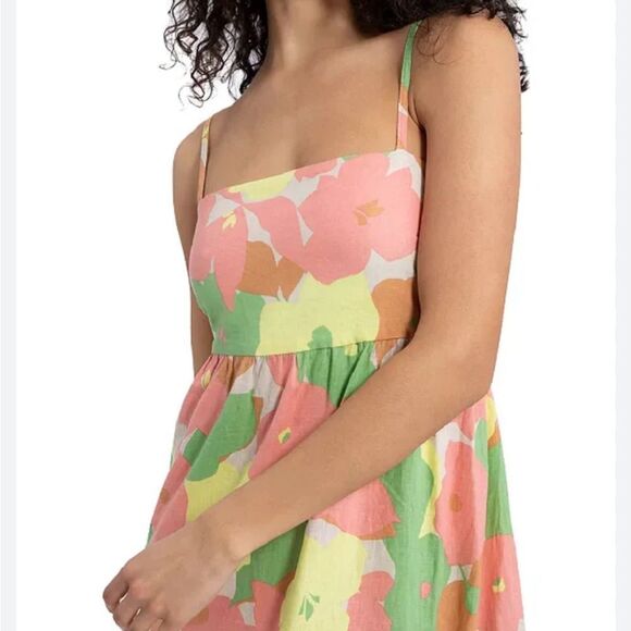 NWT Sanctuary Social Standard Floral Dress (size medium) - Picture 2 of 11